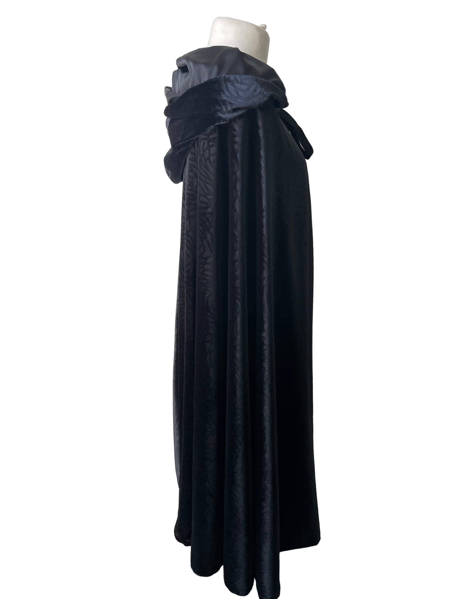 Black ‘Evangeline’ Cloak