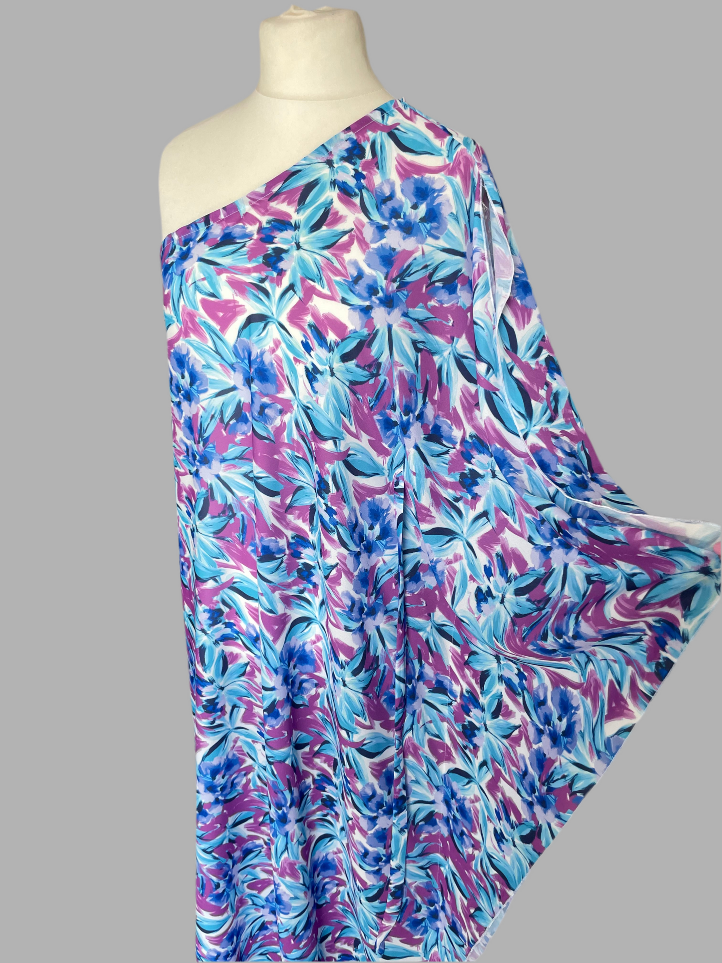 ‘Elizabeth’ Kaftan